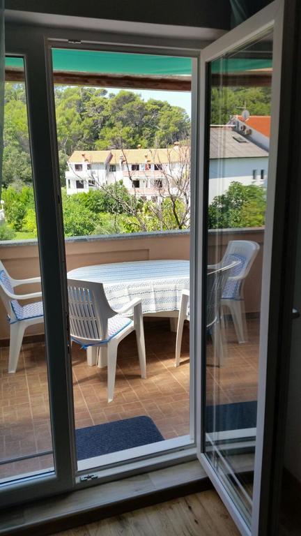Apartments Ivanovski Rab Town Exteriör bild